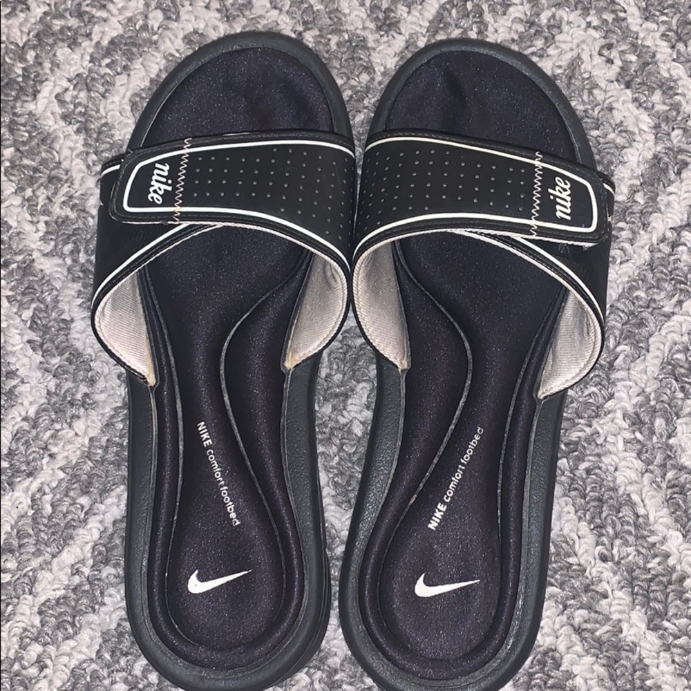 Black Nike Slides
